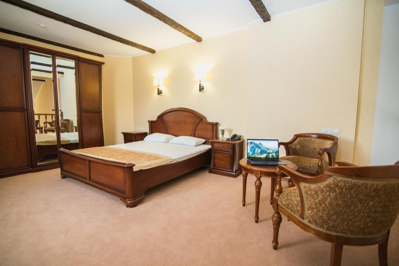 Ruta Resort Polyana Екстериор снимка